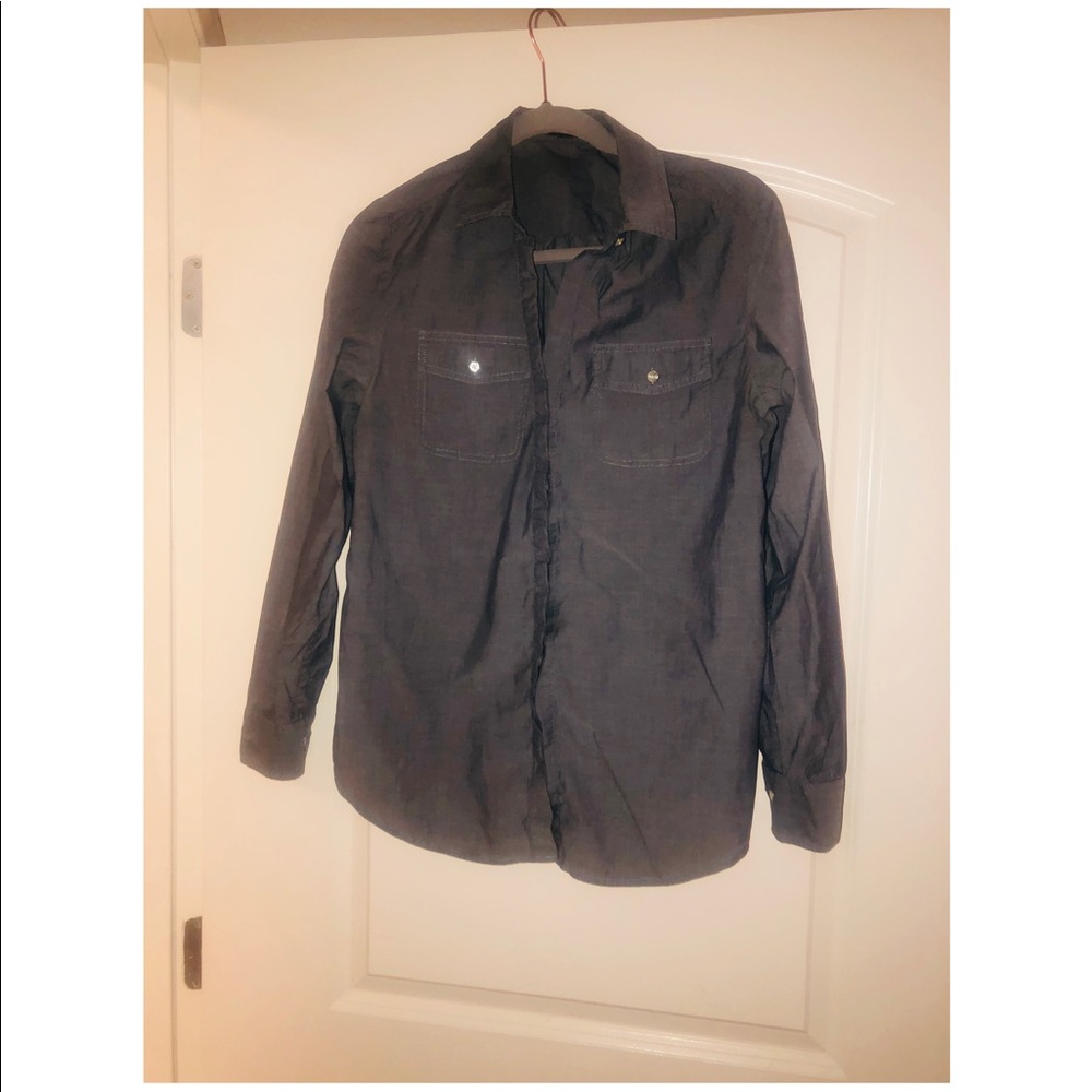 Ann Taylor Women’s Blue Button Down shirt